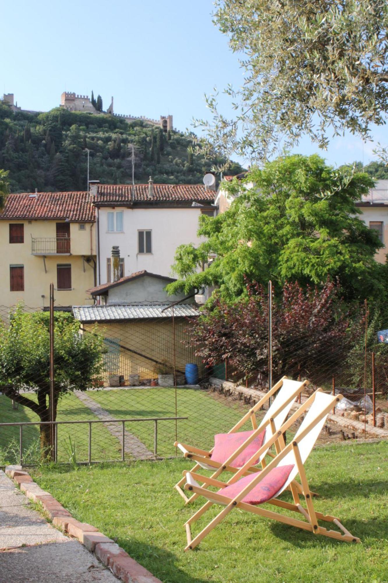 Casa Clarita - In Centro Storico Ferienhaus